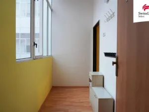 Pronájem bytu 1+kk, Praha - Libeň, Turnovská, 33 m2