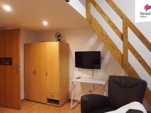 Pronájem bytu 1+kk, Praha - Libeň, Turnovská, 33 m2