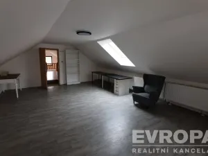 Pronájem rodinného domu, Kouřim, Nové Město, 160 m2