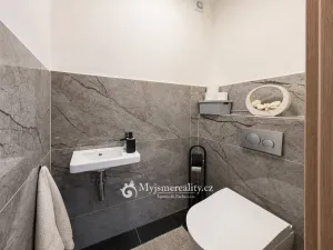 Prodej rodinného domu, Výrovice, 235 m2
