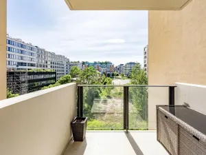 Pronájem bytu 2+kk, Praha - Karlín, U Mlýnského kanálu, 58 m2