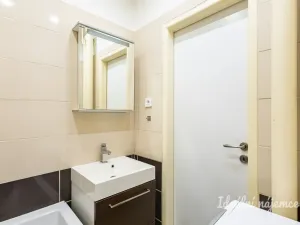 Pronájem bytu 2+1, Praha - Záběhlice, Jabloňová, 51 m2