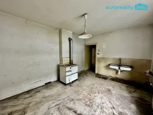 Prodej bytu 2+1, Nejdek, náměstí Karla IV., 70 m2