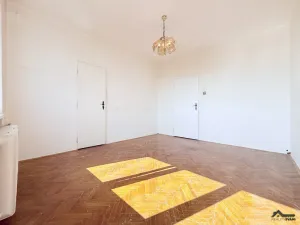 Prodej bytu 2+1, Ostrava, náměstí Družby, 58 m2