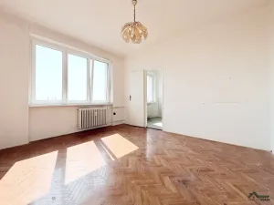 Prodej bytu 2+1, Ostrava, náměstí Družby, 58 m2
