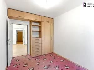 Prodej bytu 3+1, Benešov, Bezručova, 57 m2