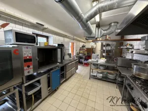 Pronájem restaurace, Bystřička, 300 m2