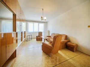 Prodej bytu 2+1, Jindřichův Hradec, sídliště Vajgar, 61 m2
