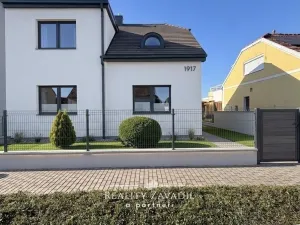 Prodej rodinného domu, Pardubice - Zelené Předměstí, Konečná, 180 m2