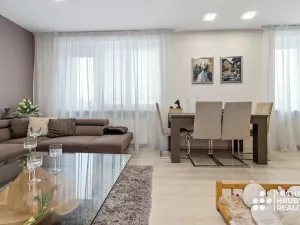 Prodej bytu 2+kk, Ostrava, Vrázova, 79 m2