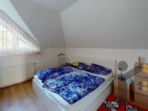Pronájem rodinného domu, Hostivice, Olivová, 160 m2