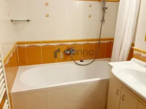 Pronájem bytu 4+1, Praha, Flájská, 92 m2