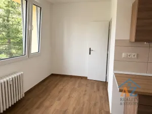 Pronájem bytu 3+1, Chomutov, Kyjická, 80 m2