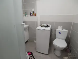 Pronájem bytu 1+kk, Hradec Králové, Malé náměstí, 42 m2