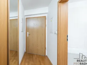 Prodej bytu 1+kk, Praha, Kališnická, 34 m2