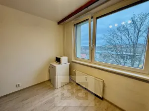 Pronájem bytu 2+1, Zlín, L. Váchy, 55 m2