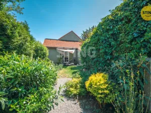Prodej rodinného domu, Staré Jesenčany, 150 m2