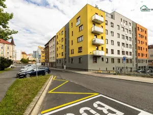 Prodej bytu 1+kk, Cheb, Dukelská, 44 m2