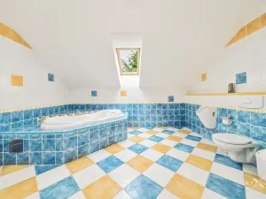Pronájem rodinného domu, Dolní Břežany, V Úvozu, 420 m2