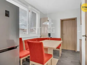 Prodej bytu 3+1, Dobronín, Jarní, 65 m2