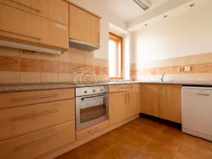 Pronájem komerční nemovitosti, Praha - Kyje, Herdovská, 75 m2
