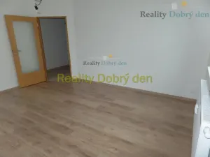 Pronájem bytu 2+1, Opava, Nákladní, 61 m2
