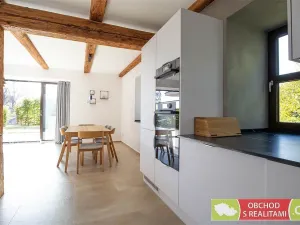 Pronájem rodinného domu, Dubany, 165 m2