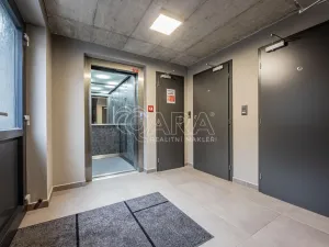 Pronájem bytu 4+kk, Praha - Strašnice, Květnická, 79 m2