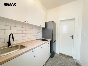 Prodej činžovního domu, Lety, 550 m2