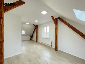 Prodej činžovního domu, Lety, 550 m2