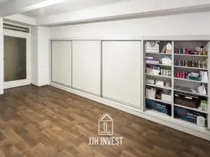 Pronájem obchodního prostoru, Poděbrady, nám. T.G.Masaryka, 55 m2