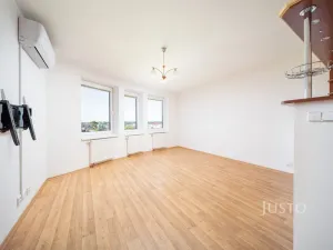 Prodej bytu 3+kk, Třeboň - Třeboň II, U Francouzů, 78 m2