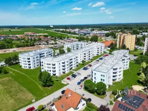 Prodej bytu 3+kk, Třeboň - Třeboň II, U Francouzů, 78 m2