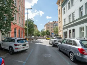 Pronájem bytu 2+kk, Praha, Americká, 46 m2