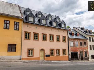 Prodej bytu 2+kk, Jáchymov, náměstí Republiky, 34 m2