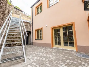 Prodej bytu 2+kk, Jáchymov, náměstí Republiky, 67 m2