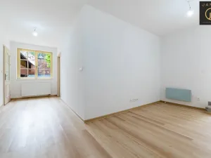 Prodej bytu 2+kk, Jáchymov, náměstí Republiky, 62 m2