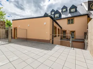 Prodej bytu 2+kk, Jáchymov, náměstí Republiky, 62 m2
