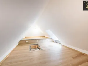 Prodej bytu 2+kk, Jáchymov, náměstí Republiky, 67 m2