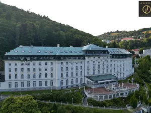 Prodej bytu 2+kk, Jáchymov, náměstí Republiky, 67 m2