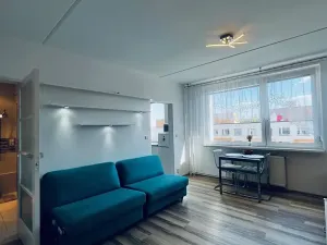 Pronájem bytu 1+1, Praha - Hostivař, Chudenická, 33 m2