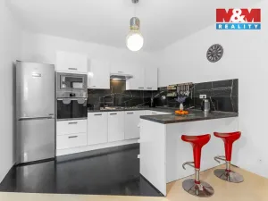 Prodej bytu 3+kk, Milovice - Mladá, Rakouská, 93 m2