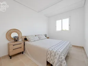 Prodej bytu 3+kk, San Fulgencio, Alicante, Španělsko, 80 m2