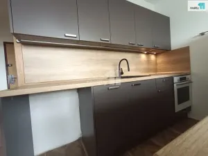 Pronájem bytu 2+kk, Česká Lípa, Hradecká, 40 m2