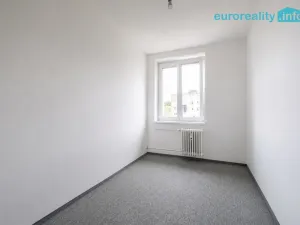 Prodej bytu 3+1, Velká Hleďsebe, Havlíčkova, 68 m2