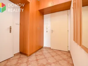 Pronájem bytu 1+kk, Hořovice, U Školky, 37 m2