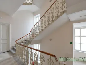 Pronájem bytu 1+kk, Praha - Nové Město, Hálkova, 31 m2
