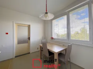 Pronájem bytu 2+1, Olomouc, Řezáčova, 56 m2