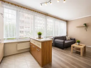 Prodej bytu 2+kk, Praha - Bohnice, Poznaňská, 37 m2