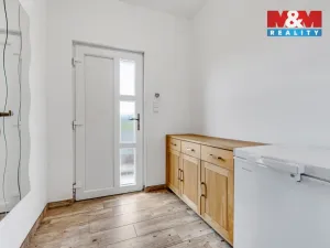 Prodej rodinného domu, Bavoryně, 74 m2